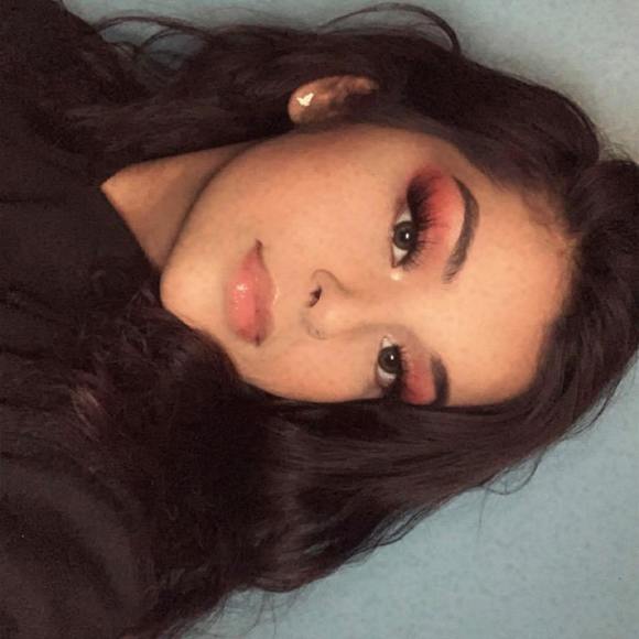 Meet your Posher, Kaitlynn - Picture 1 of 1